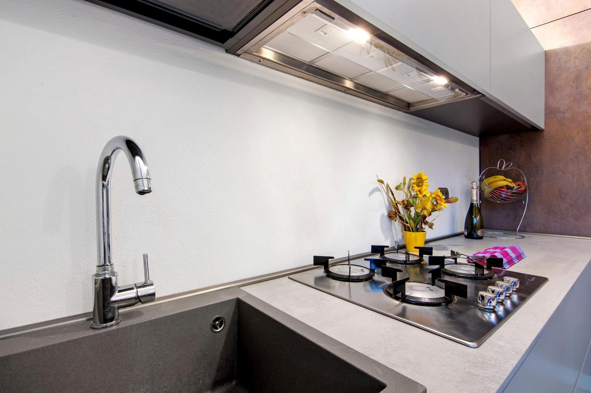 La Sartoria Apartment Porlezza Bagian luar foto